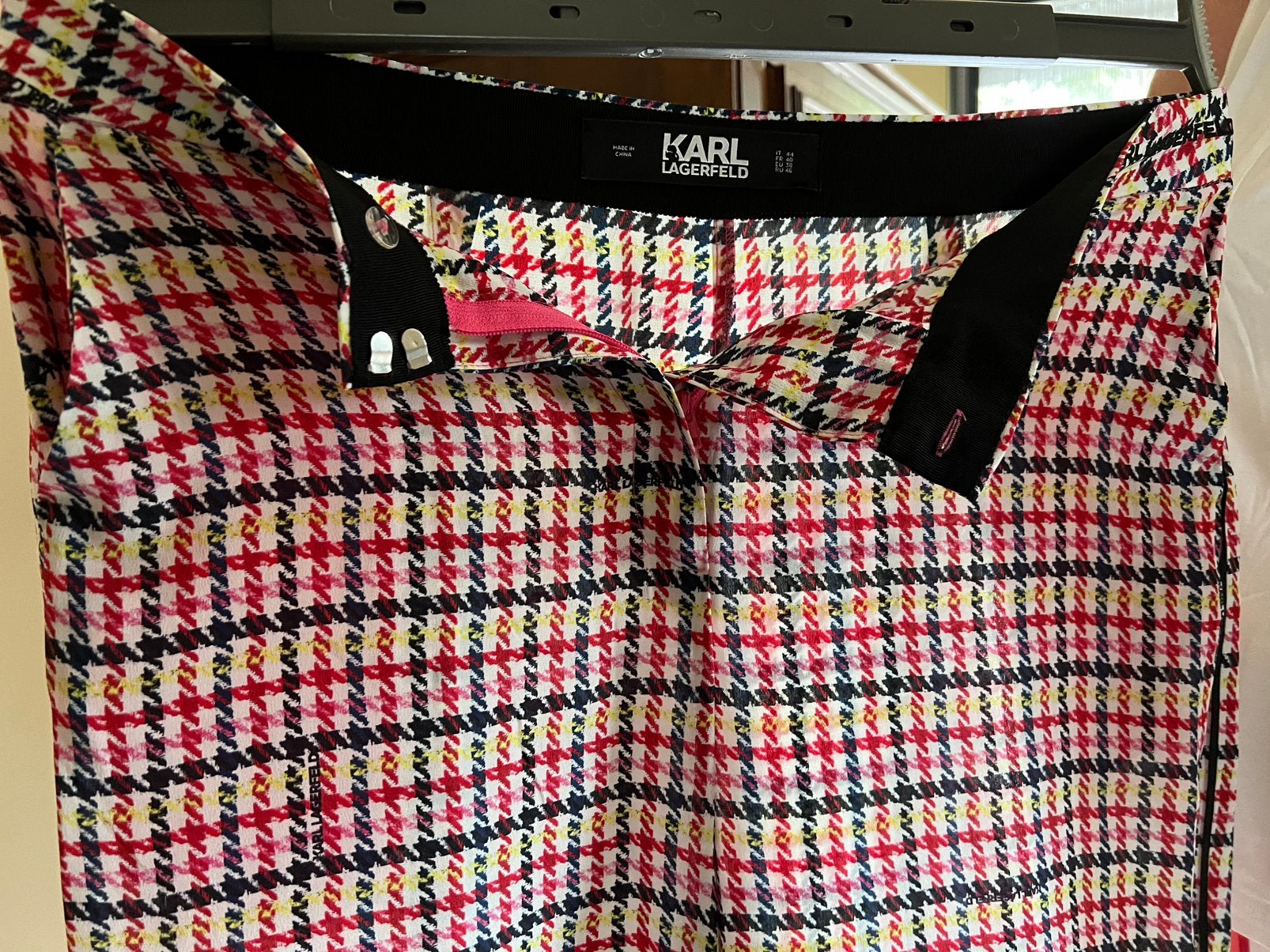 Pantalon Karl Lagerfeld, Enlèvement ou Envoi, Comme neuf