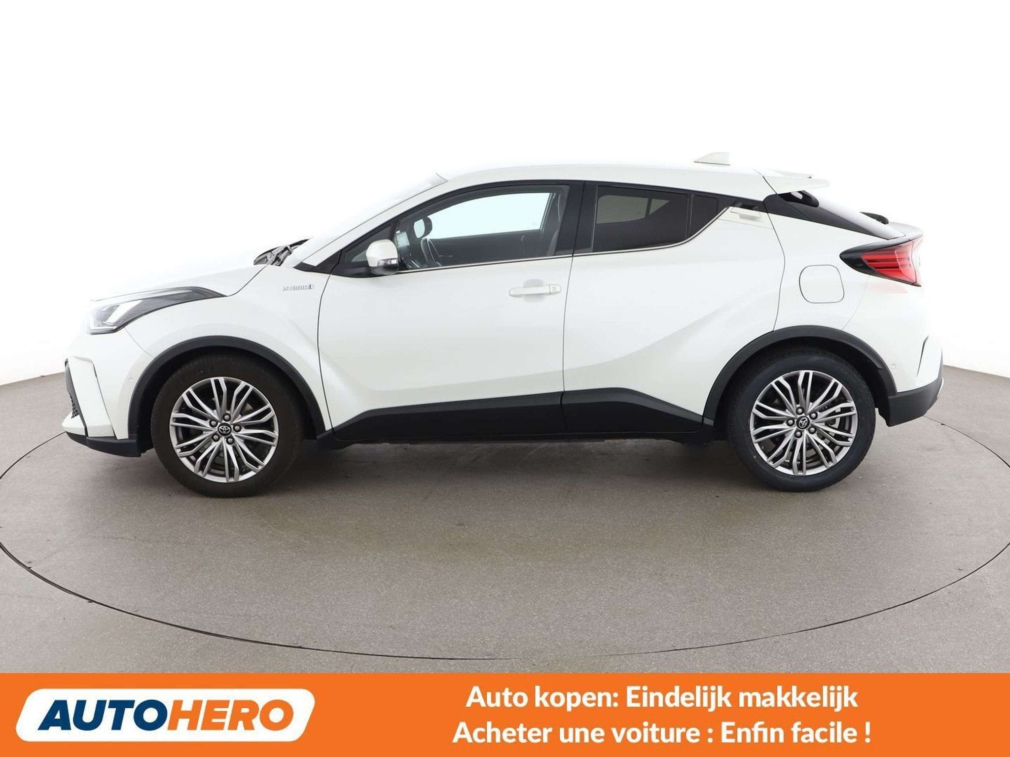 Toyota C-HR 2.0 Hybrid Business Edition (automatique), Autos, Achat, Noir, 5 portes, 5 places