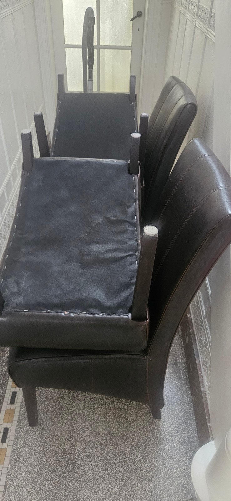 4 eetkamerstoelen - gratis, Huis en Inrichting, Ophalen
