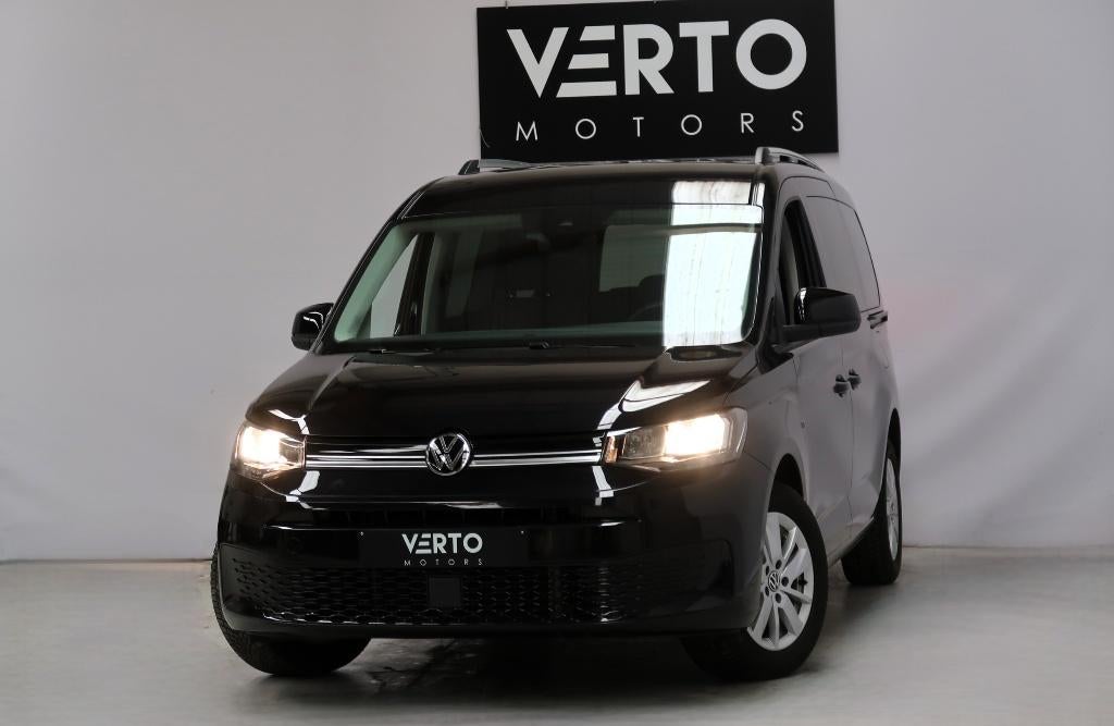 Volkswagen Caddy Maxi TSI DSG 7 places, https://public.car-pass.be/vhr/371b03b5-e632-446a-a173-ba2fe3916021, Euro 6, Entreprise