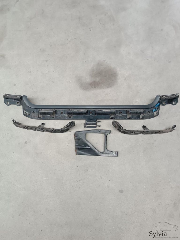 Achterbumper montageplaat set BMW 1 serie E81 E87 + LCi 5112, Auto-onderdelen, Gebruikt, -, -, Ophalen of Verzenden