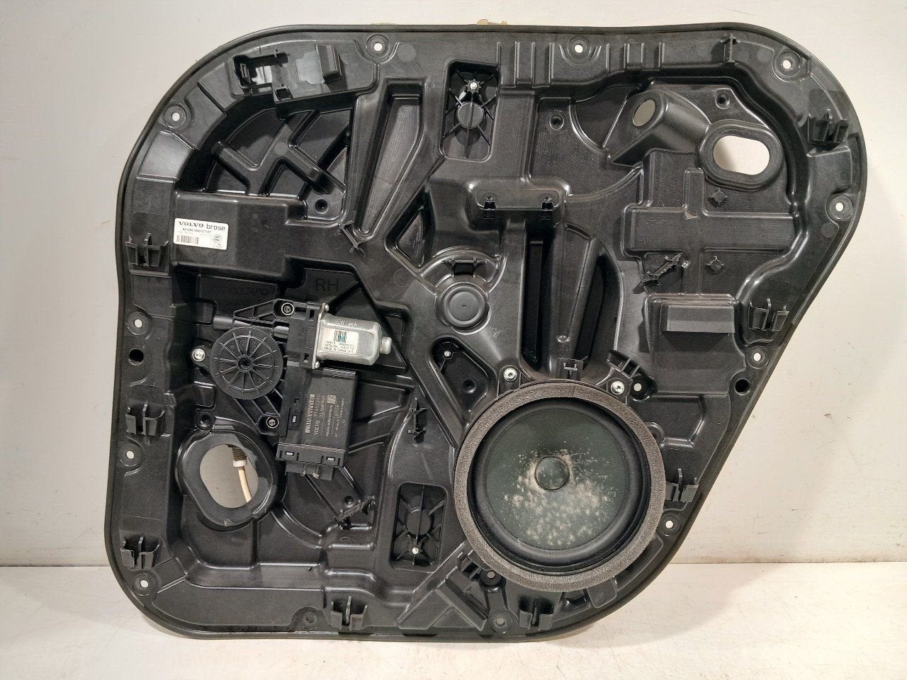 Raammechaniek elektrisch rechts achter Volvo XC90, Onderdelen@venauto.nl, Van der Ven Autorecycling B.V., Ettenseweg 76, 4706 PB Roosendaal, The Netherlands