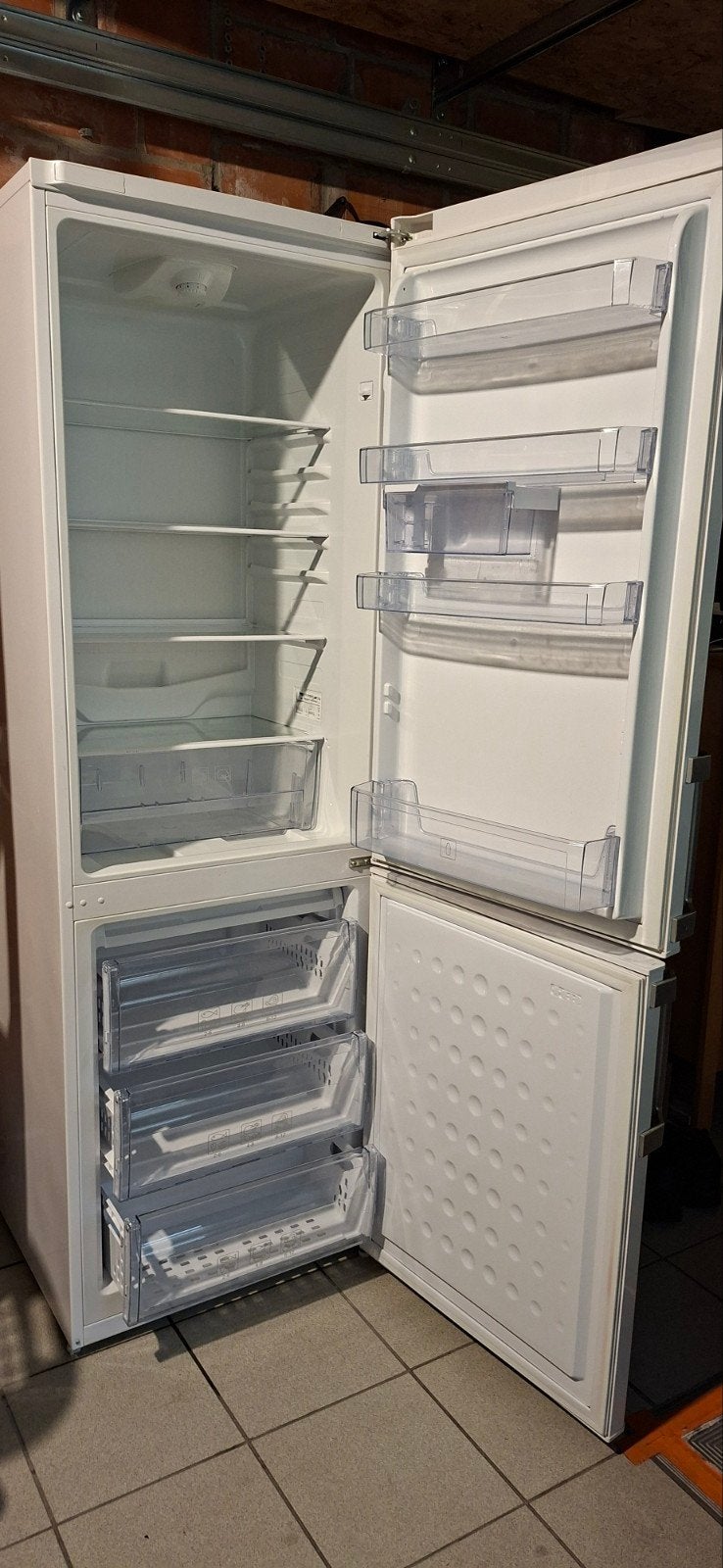 Beko koelkast/vries combinatie, Enlèvement, Utilisé, Avec congélateur séparé