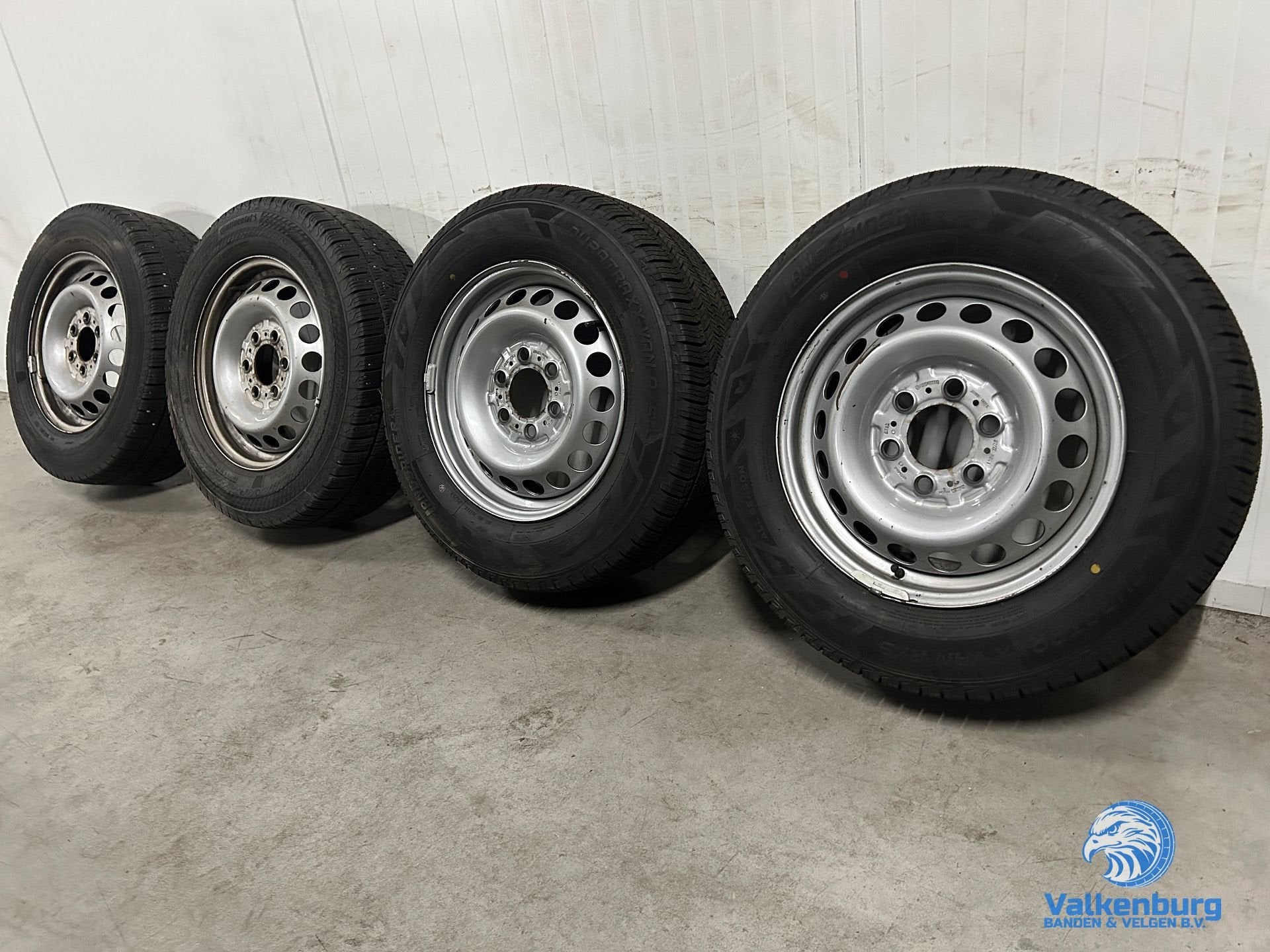 8mm! Originele Mercedes Sprinter B907 B910 16 inch stalen ve, Pneus et Jantes, 4 Saisons, 16 pouces, Utilisé