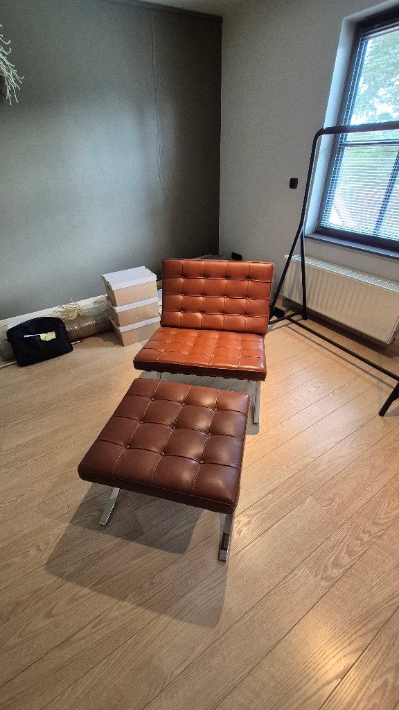 replica Lounge stoel Barcelona Pavillion cognac met poef, Ophalen, Zo goed als nieuw, Leer, Barcelona, design