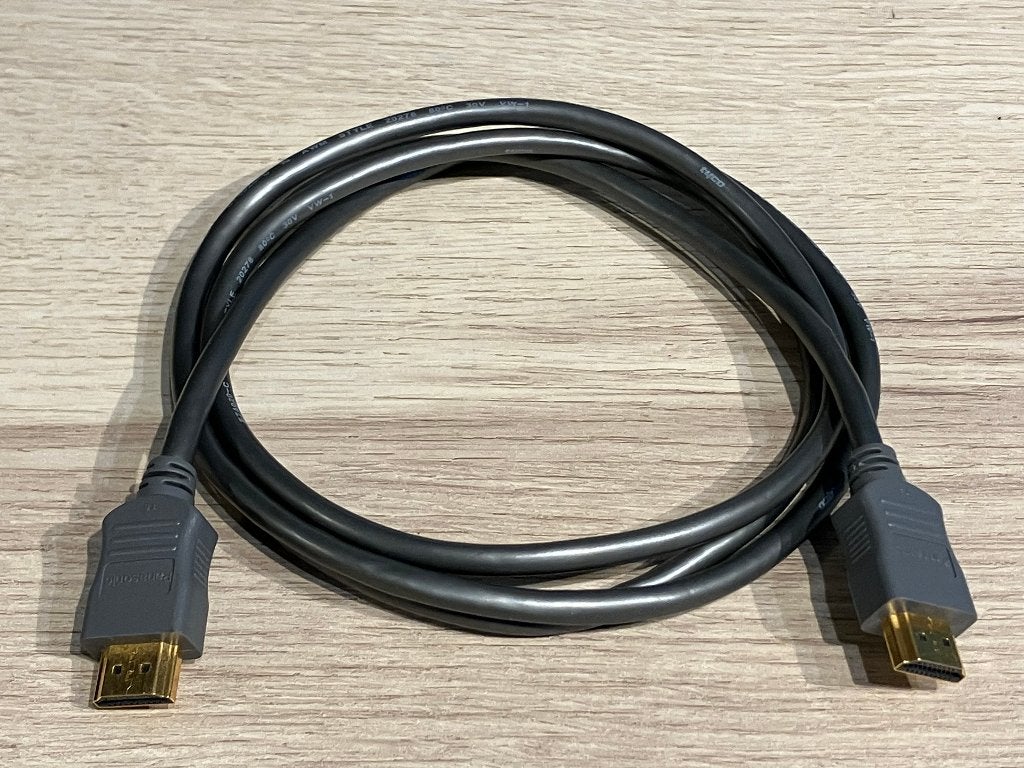Câble HDMI Panasonic 1,5 mètre, or 24 carats, Enlèvement ou Envoi, Comme neuf, 2 à 5 mètres, Câble HDMI
