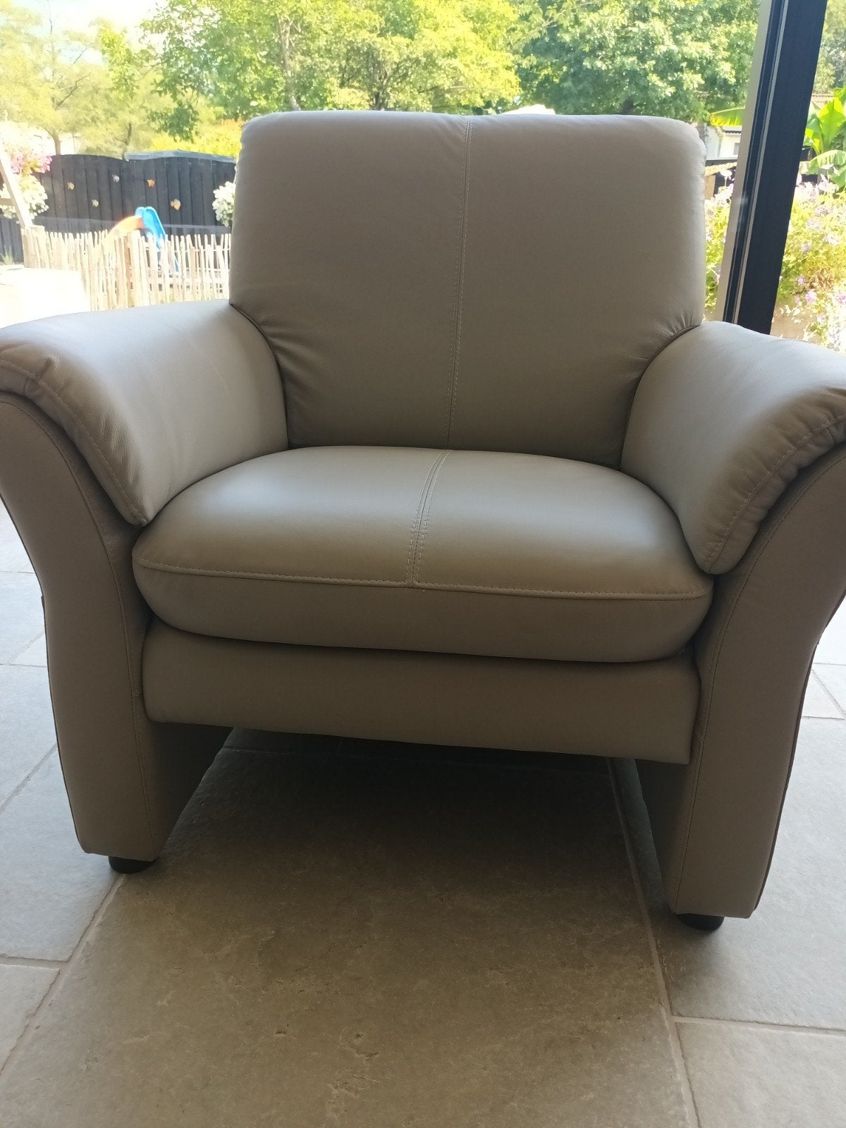 Nieuwe fauteuil echt leder, Ophalen