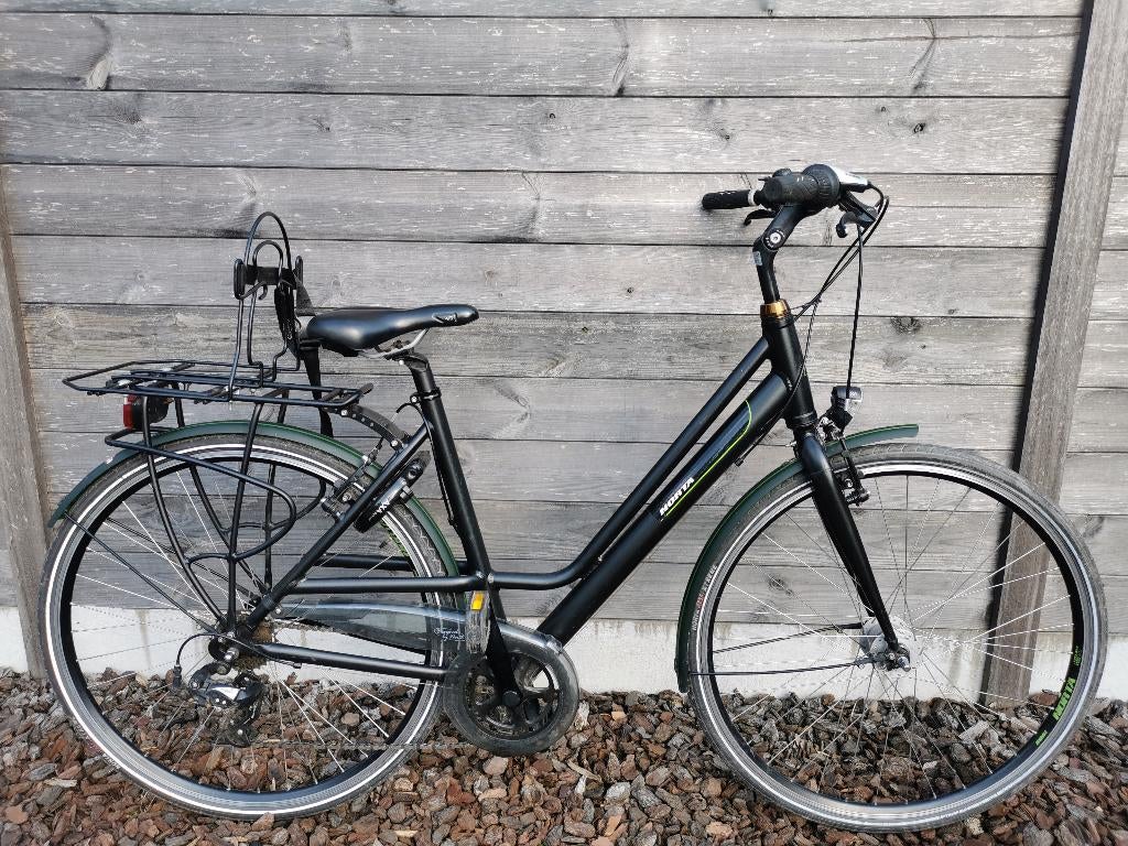 Damesfiets / meisjesfiets Norta 28 inch D53, Fietsen en Brommers, Overige merken, Velgrem, Versnellingen, Ophalen of Verzenden
