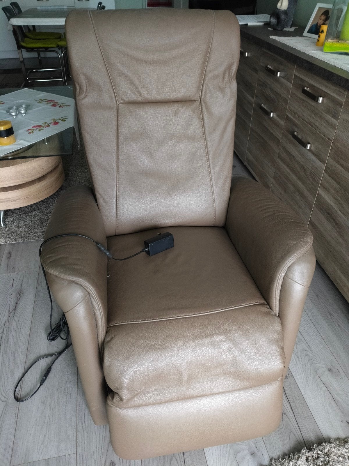 lederen relax zetel electrisch, Huis en Inrichting, Ophalen