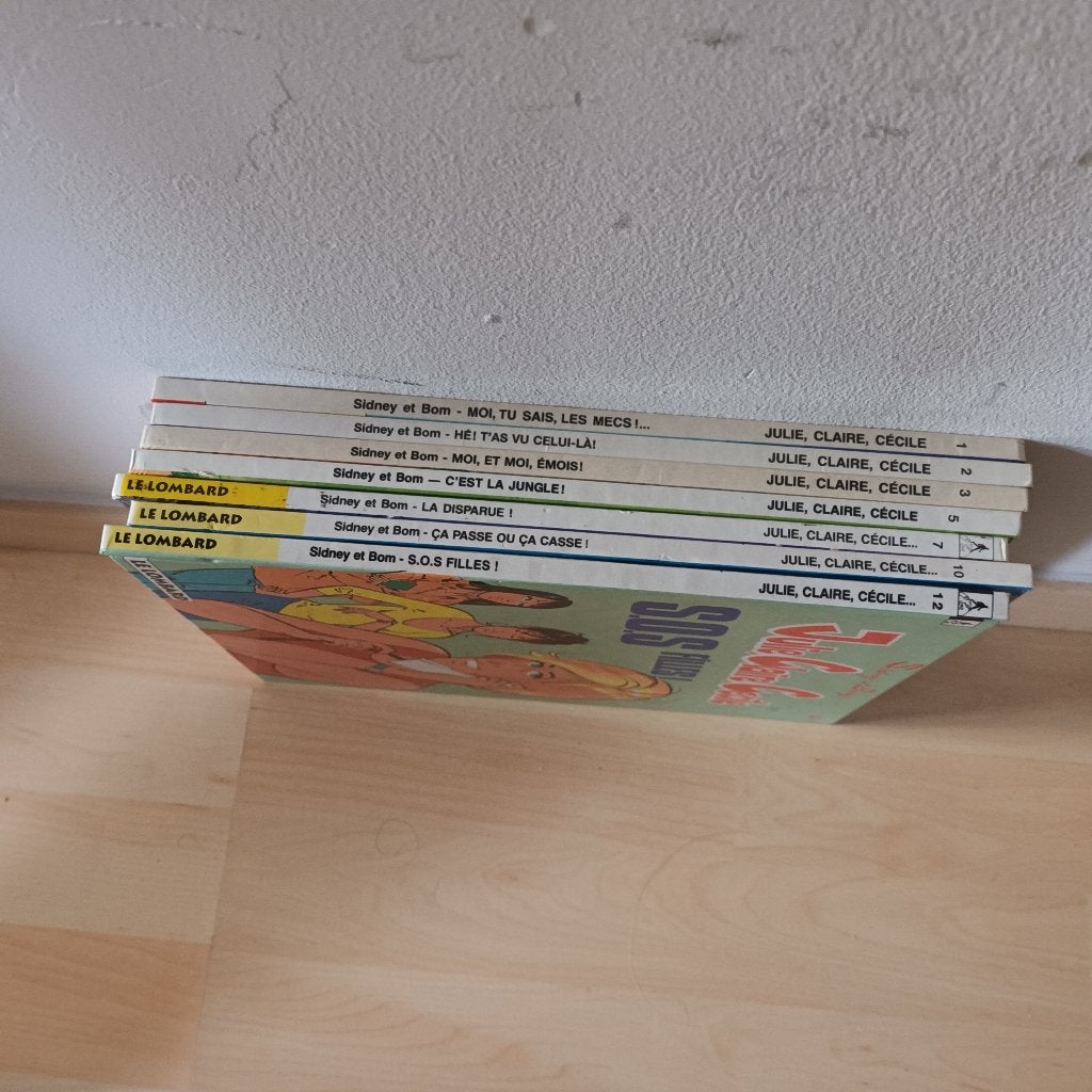 BD Julie Claire Cécile lot de 7 BD, Livres, Plusieurs BD, Enlèvement ou Envoi, Comme neuf, Bom & Sydney