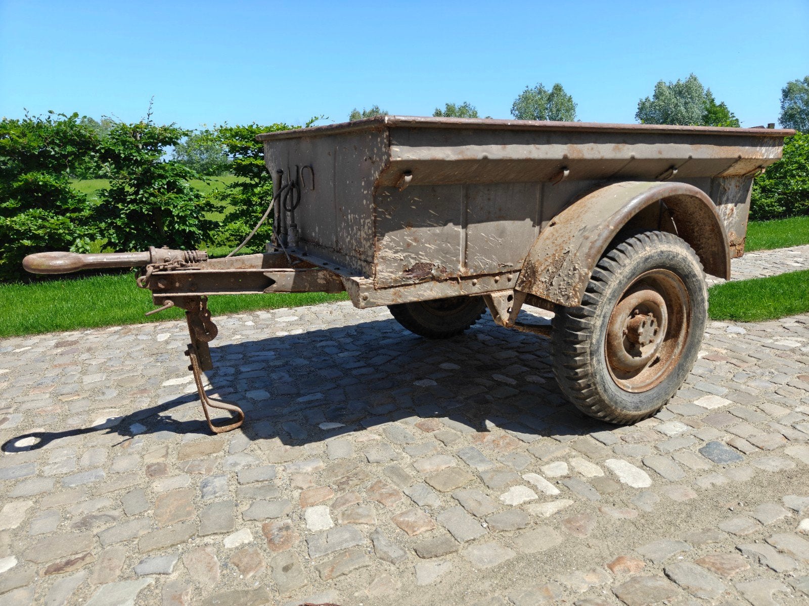 Bantam Willys trailer uit de Tweede Wereldoorlog, Ophalen
