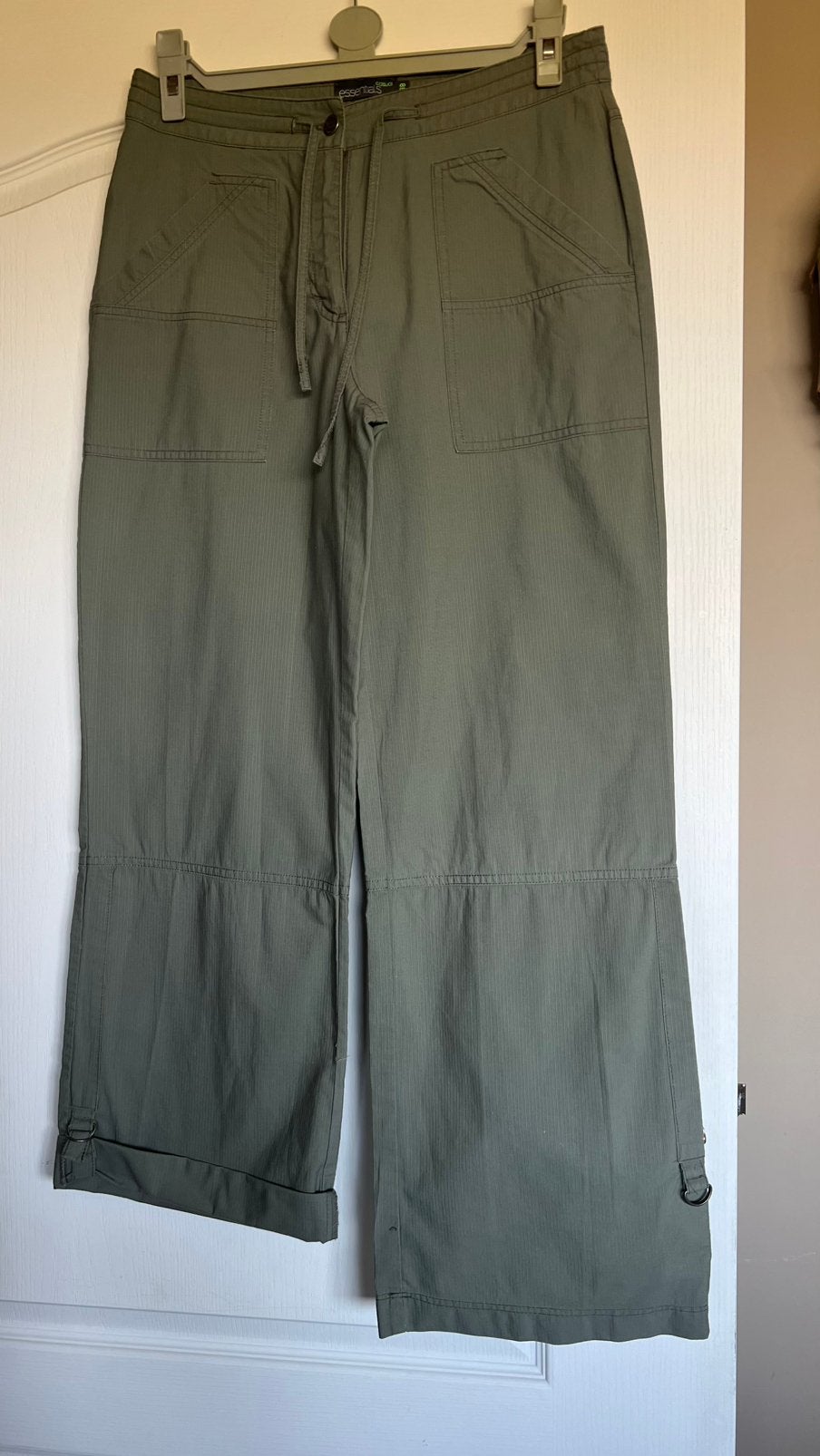 Damesbroek in 100% katoen, pijpen oprolbaar tot 94 cm, Kleding | Dames, Broeken en Pantalons, Ophalen, Zo goed als nieuw, Groen