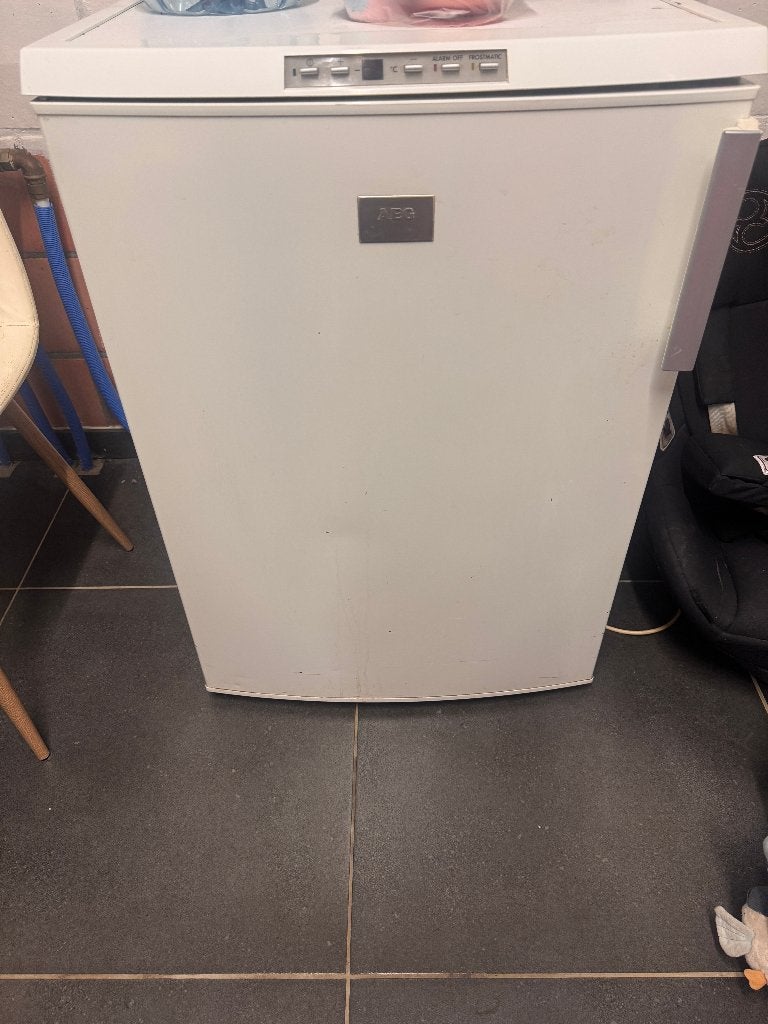 Diepvries AEG, Elektronische apparatuur, Vriezers en Diepvrieskisten, Ophalen, Gebruikt, Vrijstaand, Vrieskast