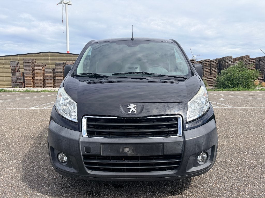 Peugeot Expert 2.0 HDi  174.000 km  1 Jaar Garantie – €7.250, Auto's, Zwart, Zwart, Particulier, Expert Combi
