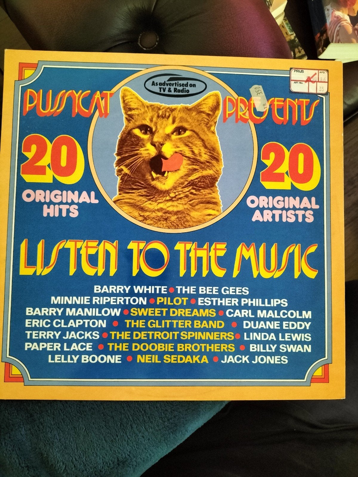 LP Pussycat Presents, Verzenden