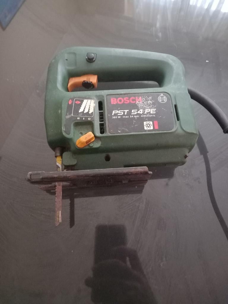 scie sauteuse bosch pst54 pe, Bricolage & Construction, Outillage | Scies mécaniques, Enlèvement, Scie sauteuse