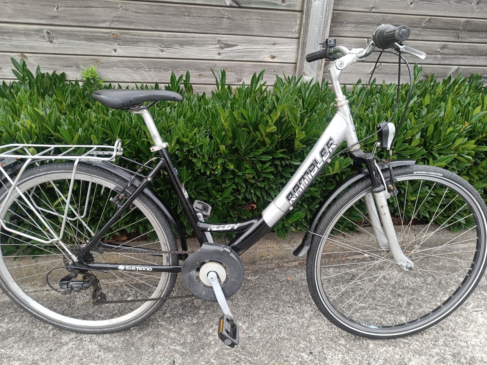 Damesfiets Rambler 28 inch, Gebruikt, Velgrem, 49 tot 53 cm, Ophalen