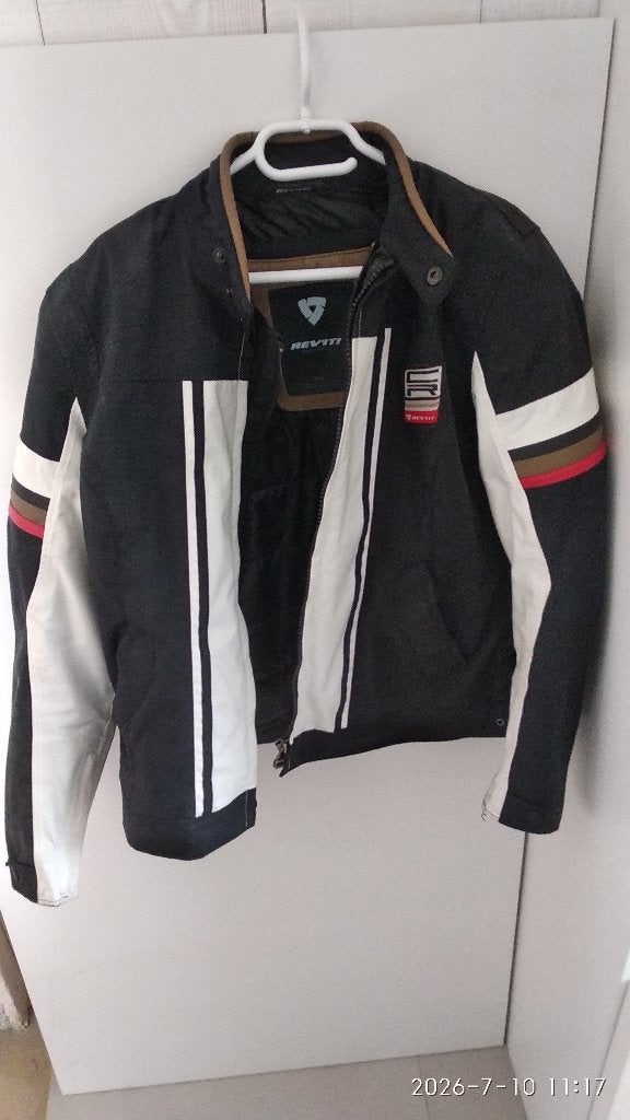 Veste + pantalon + bottes moto, REV'IT!, Seconde main, Femmes, Pantalon | textile