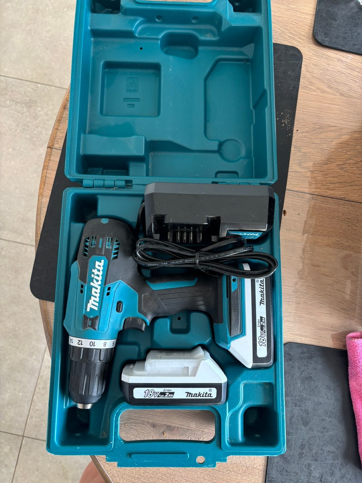 Makita DF488DWAE, Doe-het-zelf en Bouw, Gereedschap | Handgereedschap, Ophalen, Nieuw, Accuboormachine, Makita