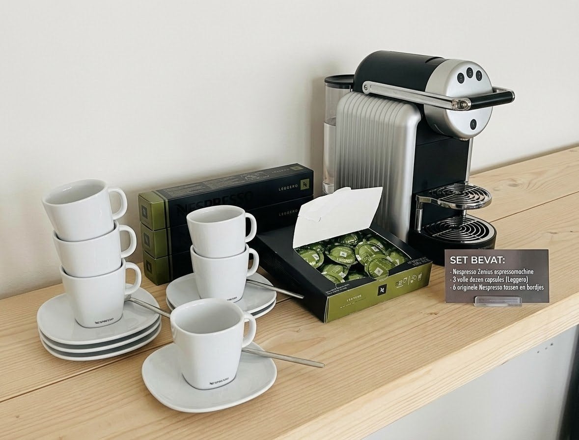 Nespresso Zenius + tasses/assiettes Nespresso +capsules cafe, Machine à espresso, Réservoir d'eau amovible, Enlèvement ou Envoi