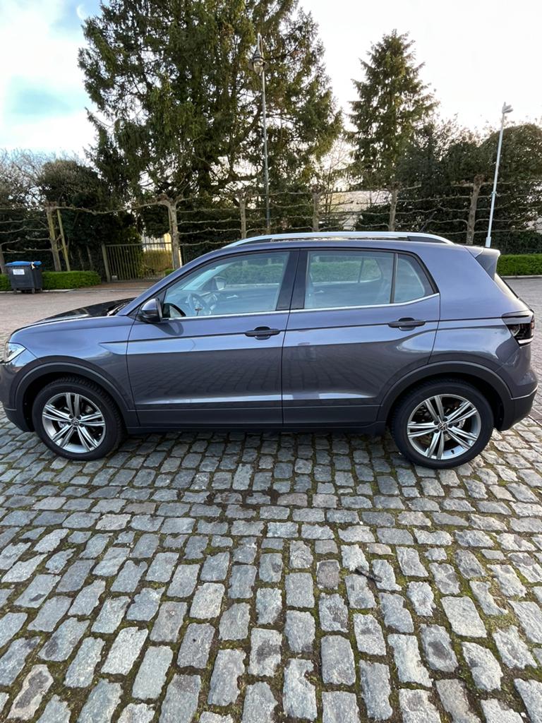 Perfect onderhouden stijlvolle T Cross Style uit 2022 !, Auto's, Euro 6, Overige kleuren, 1 kW, Particulier