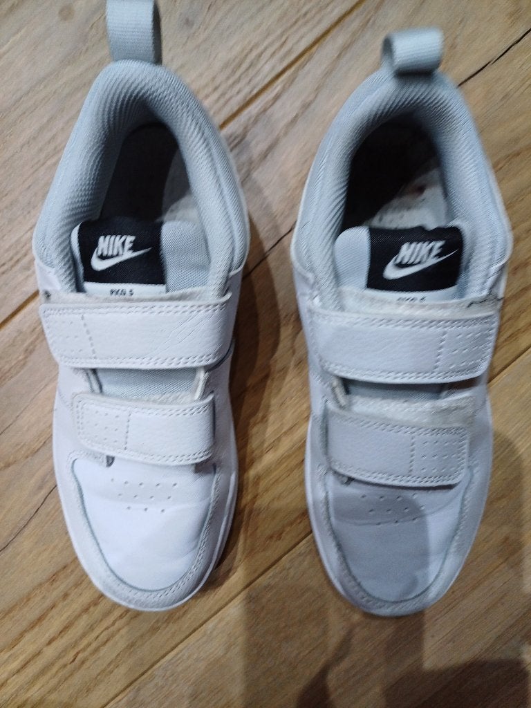 sportschoenen Nike maat 33, NIKE, Gebruikt, Sportschoenen, Ophalen of Verzenden
