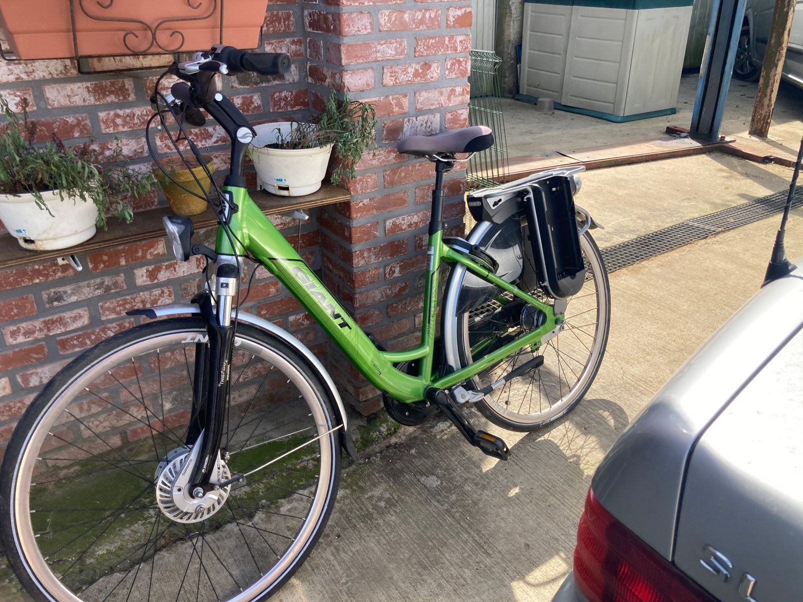 Elektrische fiets, Fietsen en Brommers, Ophalen, Zo goed als nieuw