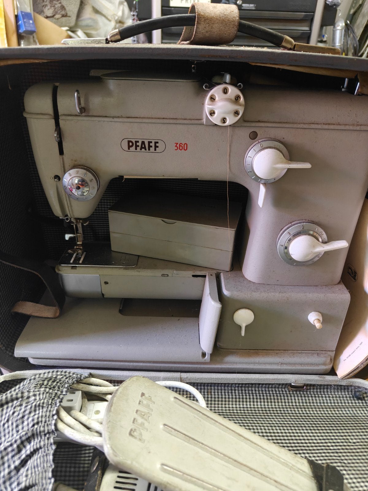 PFAFF 360, Ophalen, Naaimachine, Pfaff