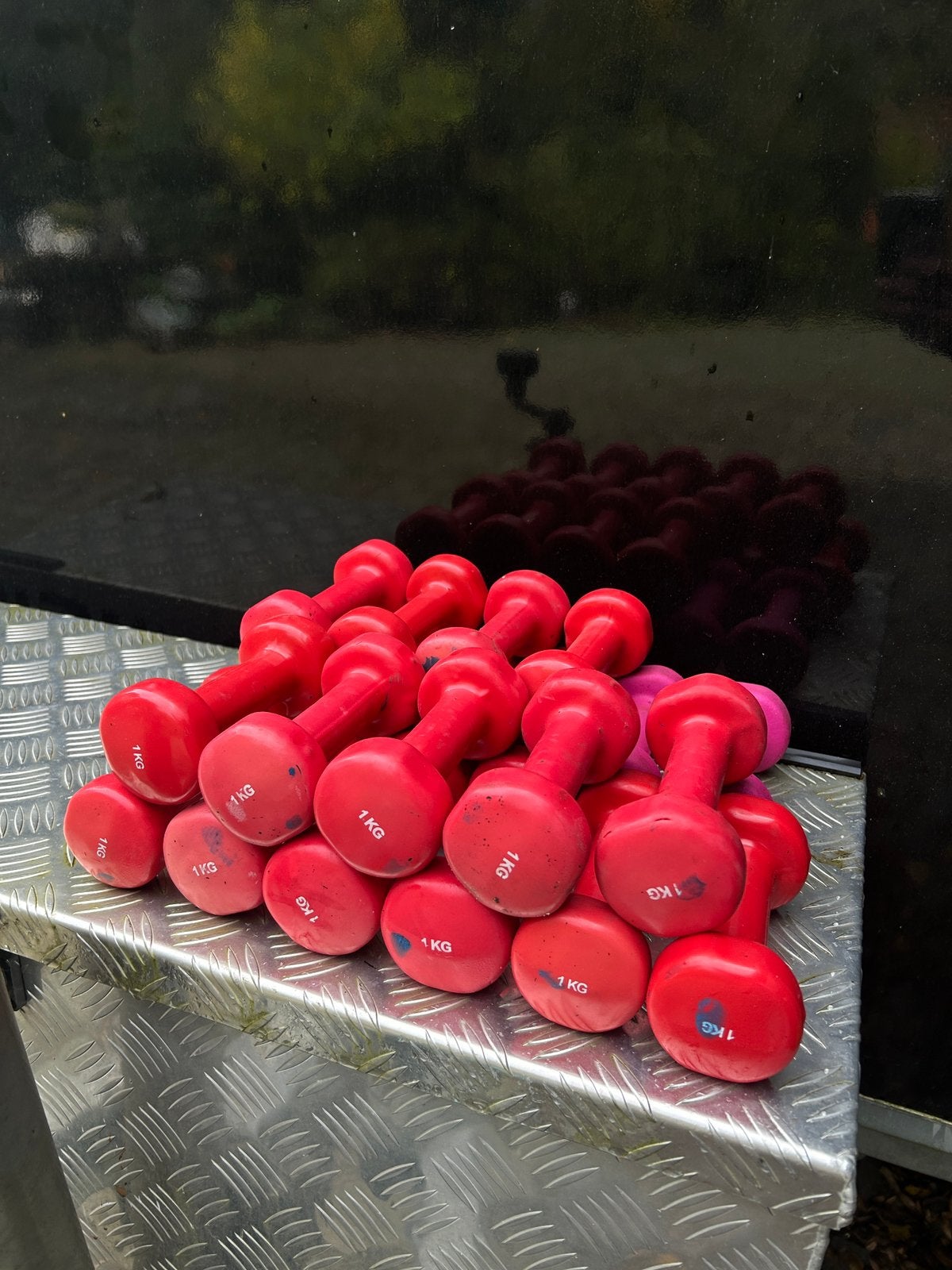 Dumbbells 1kg --> €5/paar, Ophalen, Zo goed als nieuw, Benen, Halterset