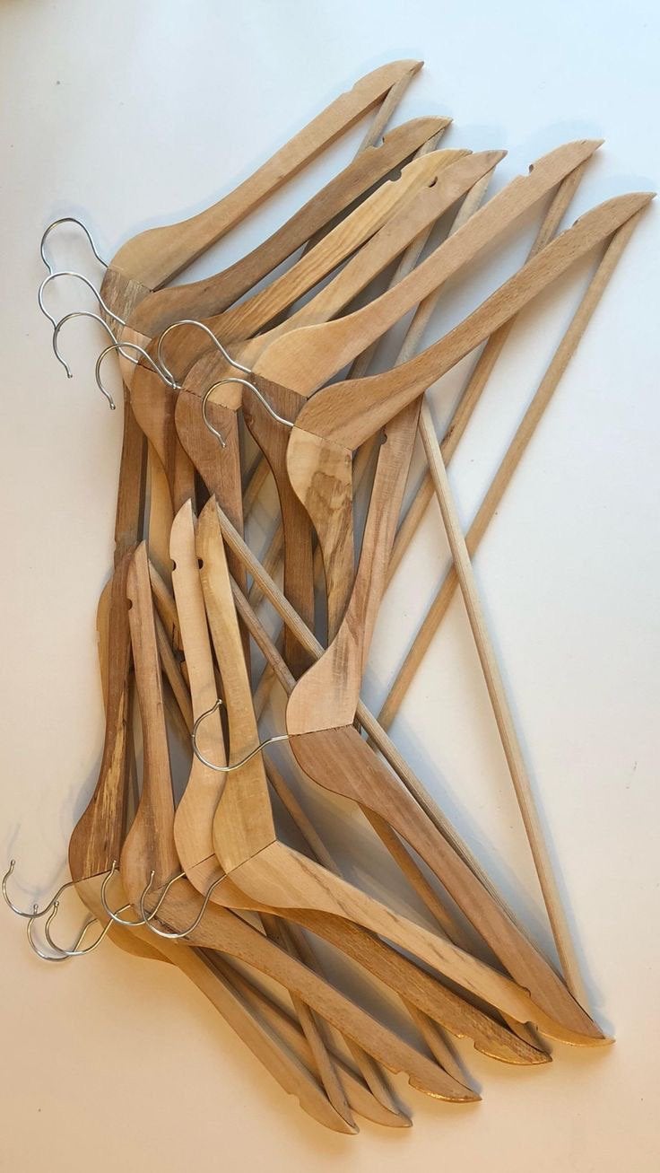 Cintres en bois, Enlèvement, Comme neuf, Bois