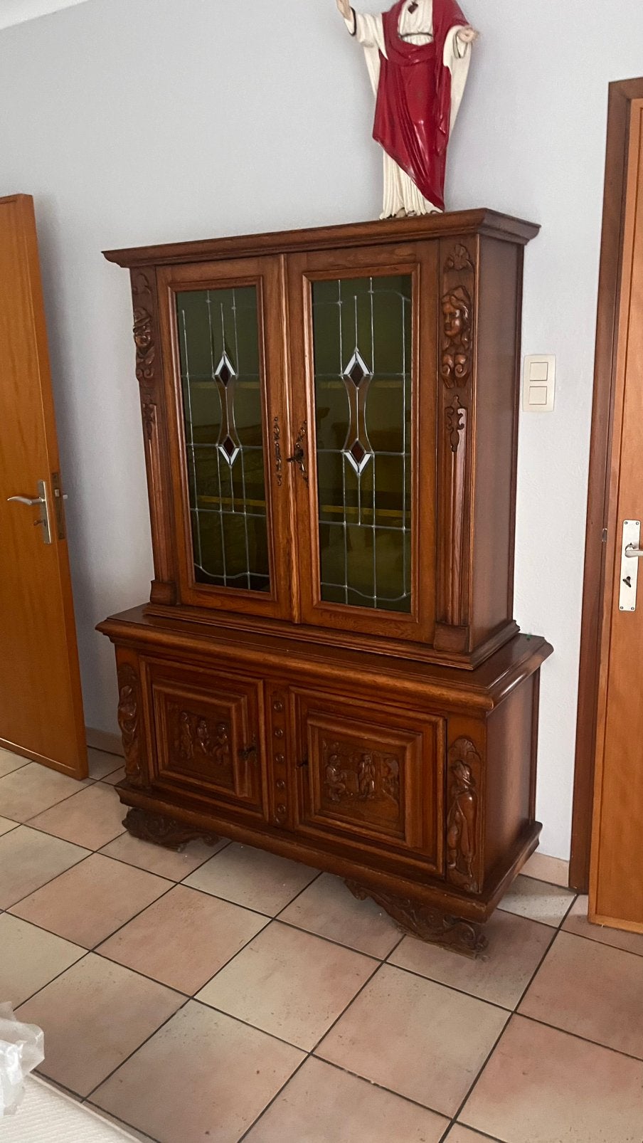 2 kasten en tafel en 3 stoelen, Huis en Inrichting, Ophalen, Gebruikt
