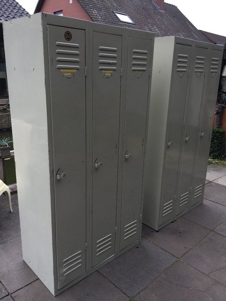 Vintage 3 - deurs lockers / lockerkasten, Ophalen, Gebruikt