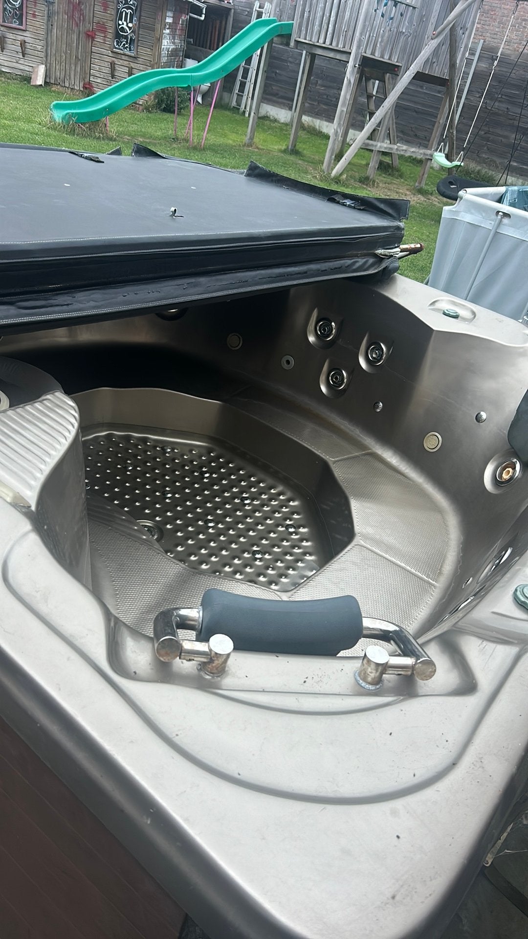 Jacuzzi, Encastré, Enlèvement, Utilisé, Fixé