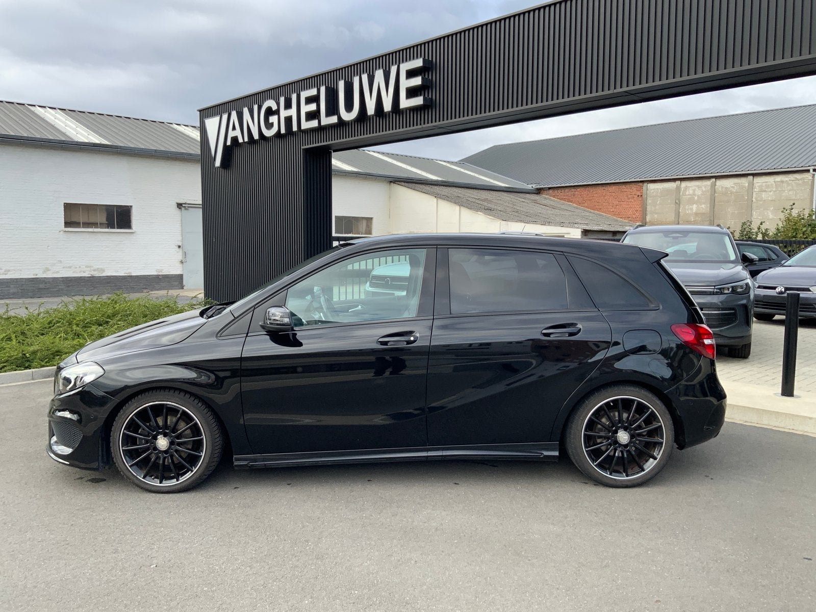 Mercedes-Benz B 180, Autos, 90 kW, Achat, Entreprise, Entretenue par le concessionnaire