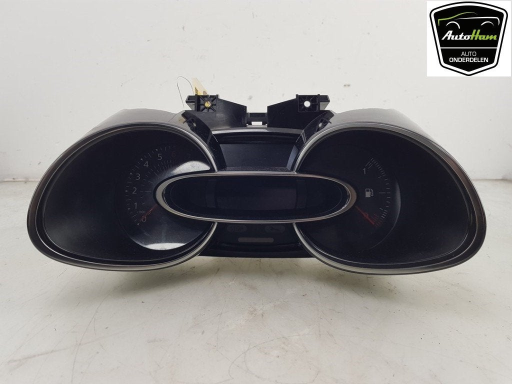 COCKPIT Renault Clio IV (5R) (01-2012/08-2021), Dhr. J. Ham, Gebruikt, Renault, Administratie@autoham.nl