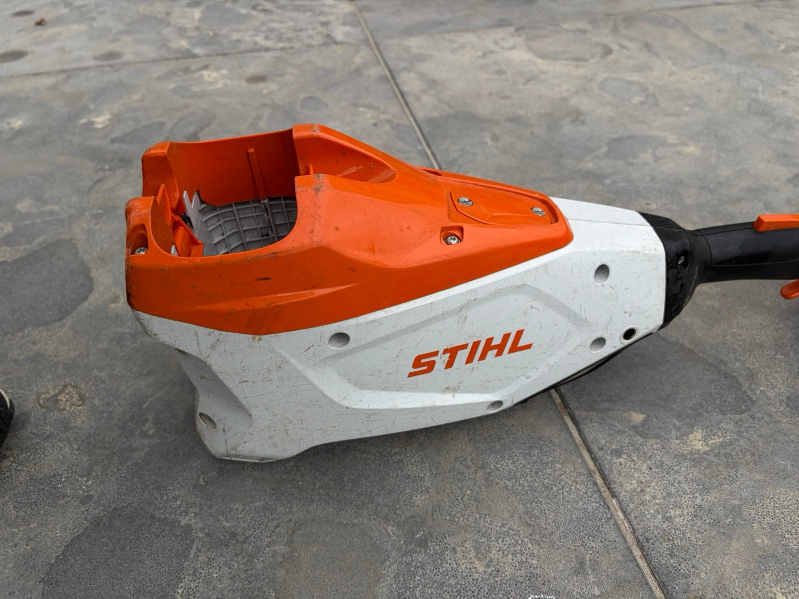 Taille-haie sans fil Stihl HLA 135 K, Enlèvement ou Envoi, Utilisé, Batterie