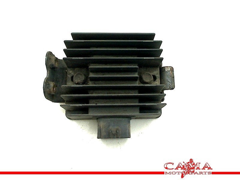 REGULATEUR DE TENSION Kawasaki, Dhr. S. di Majo, Utilisé, Info@cama-motorparts.nl, P.J. Troelstraweg 8 8
3144 CX  MAASSLUIS, NL