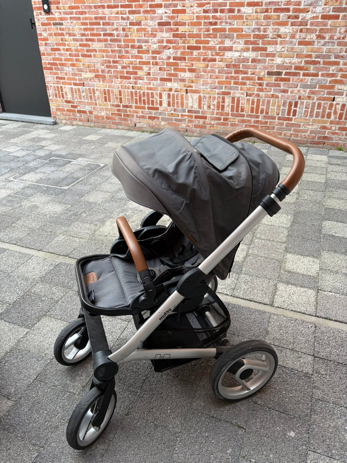 Buggy Mutsy Nio, Ophalen, Gebruikt, Combiwagen, Met reiswieg