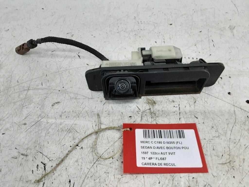 CAMERA ARRIÈRE Mercedes-Benz C (W205) (A0997501600), Mercedes-Benz, Mevr. I. Hauben, Utilisé, Rue de l'Espoir 34 34
4030  GRIVEGNÉE, BE