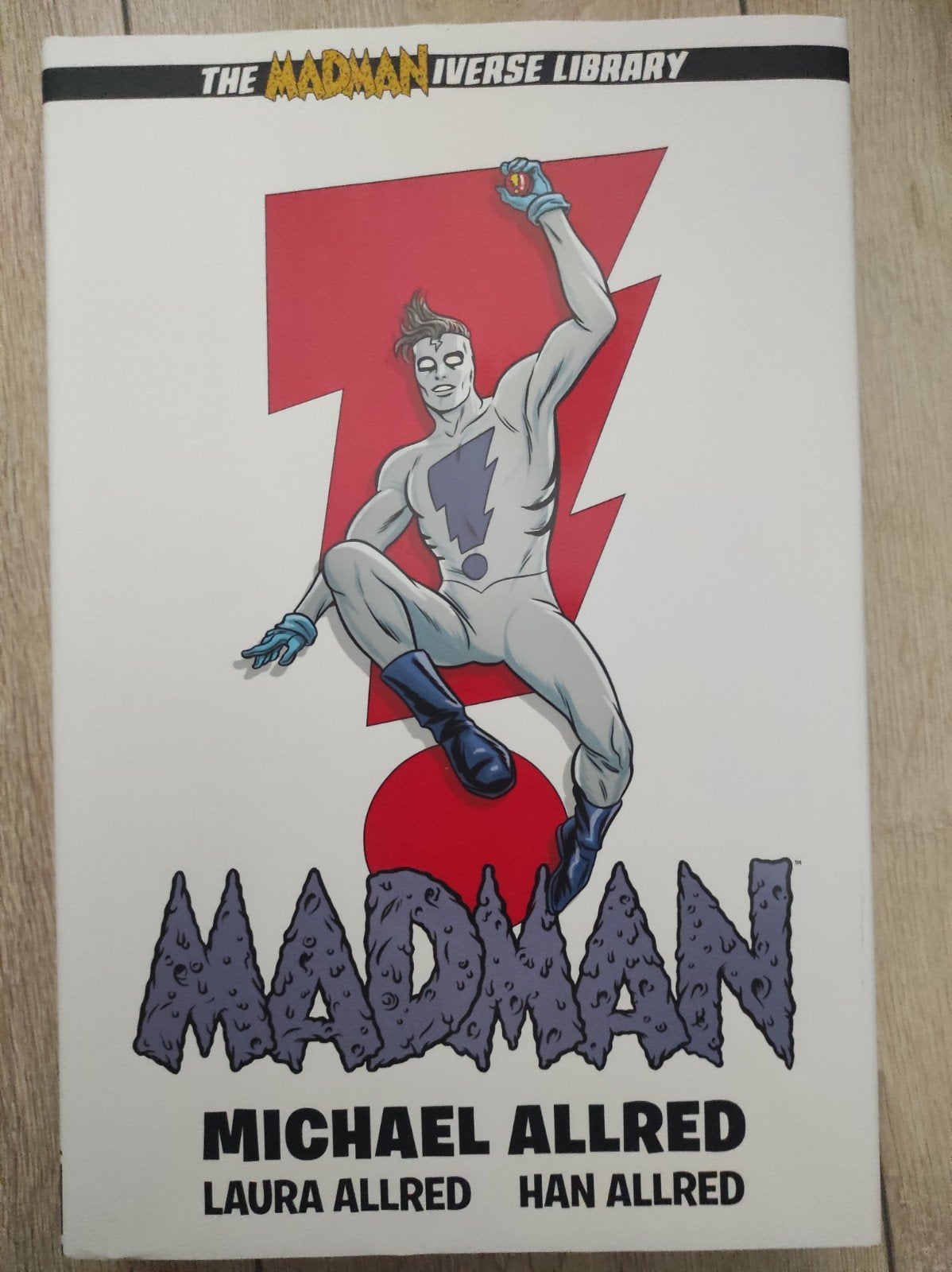 Madman Library édition - English, Livres, Enlèvement ou Envoi