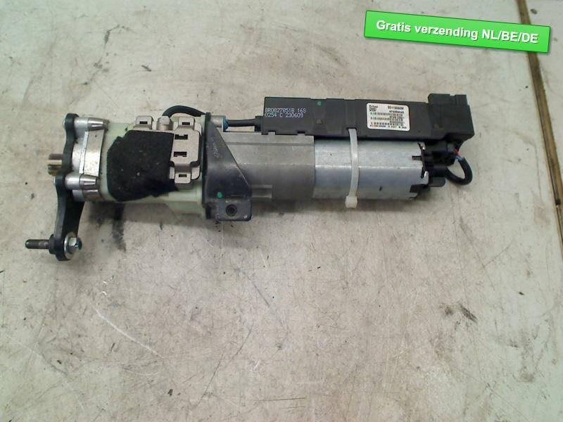 ELEKTRISCHE ACHTERKLEP OPENER LINKS Q5 (8RB) (8R0827851B), Info@audi.de, Audi, Audi AG, Gebruikt