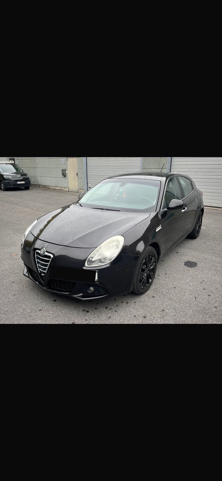 Alfa Romeo - 2012 - 250.000km, Auto's, Bedrijf, Te koop