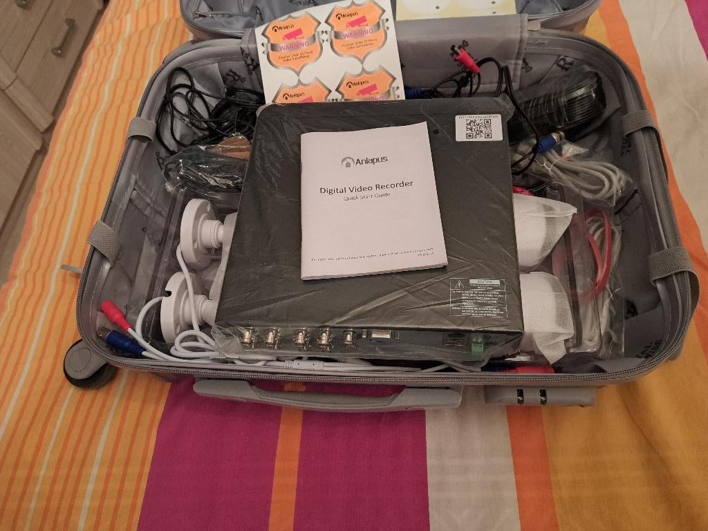 Kit Caméras Surveillance 4X Caméra Extérieure, TV, Hi-fi & Vidéo, Caméras de surveillance, Enlèvement, Neuf, Caméra extérieure