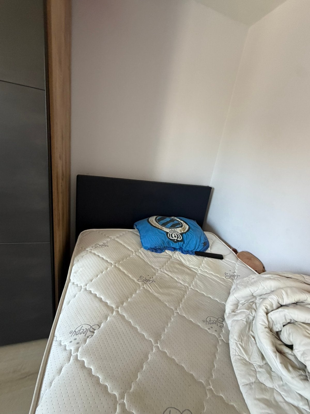 Bed 120x200, Huis en Inrichting, Slaapkamer | Boxsprings, Ophalen, Zo goed als nieuw