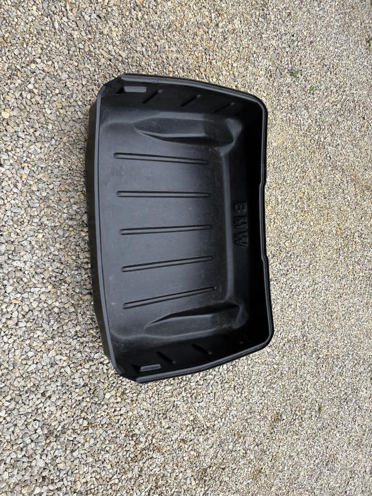 Kofferbak box, Auto diversen, Kofferbakmatten, Ophalen, Zo goed als nieuw