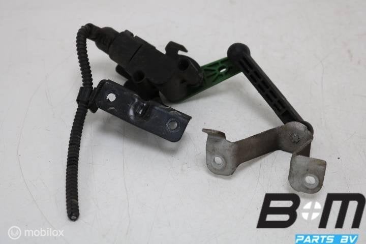 Niveausensor links VW E-Golf 7 5drs 5G0512521J, Gebruikt