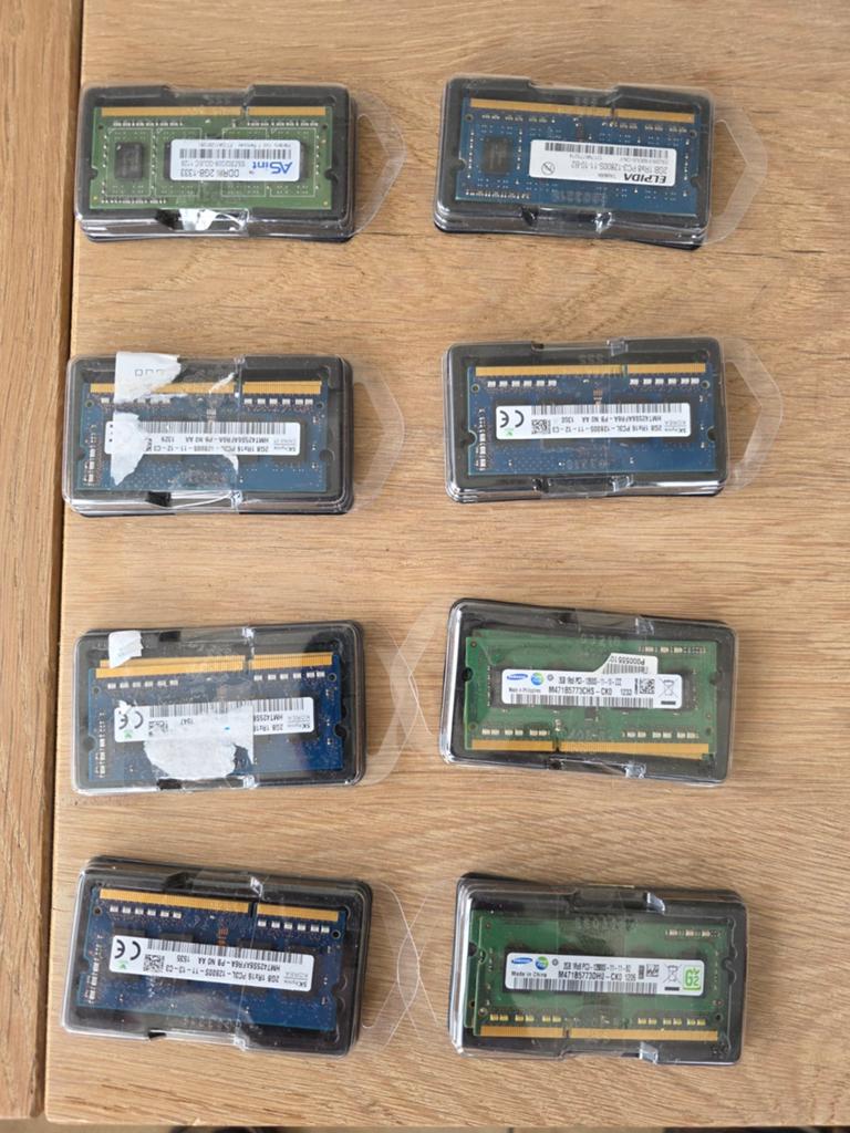 16 Geheugenlatten 2 gig ddr3 so dimm, getest, Computers en Software, Ophalen of Verzenden, DDR3