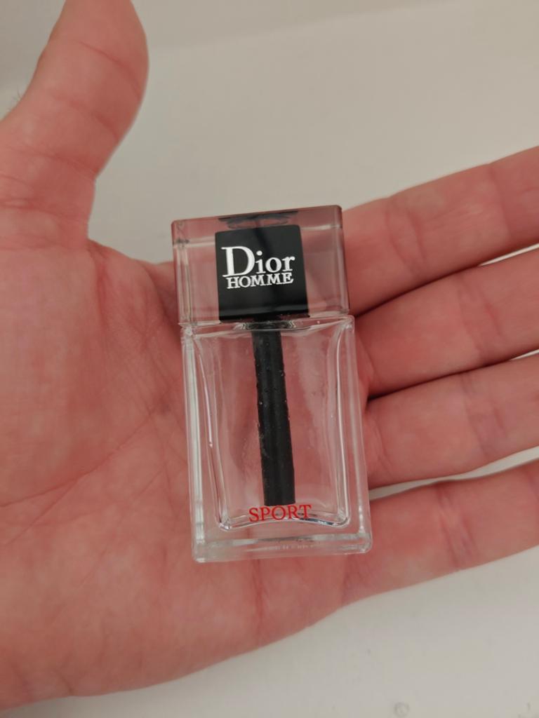 Lege parfum flessen, Ophalen