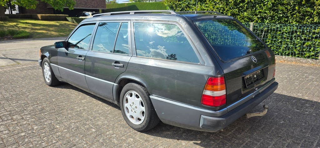 Mercedes 250TD Oldtimer 1992 met 295.000km, foto 4