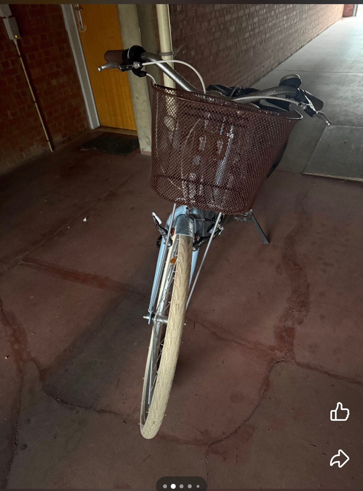 Dames fiets, Ophalen, Zo goed als nieuw